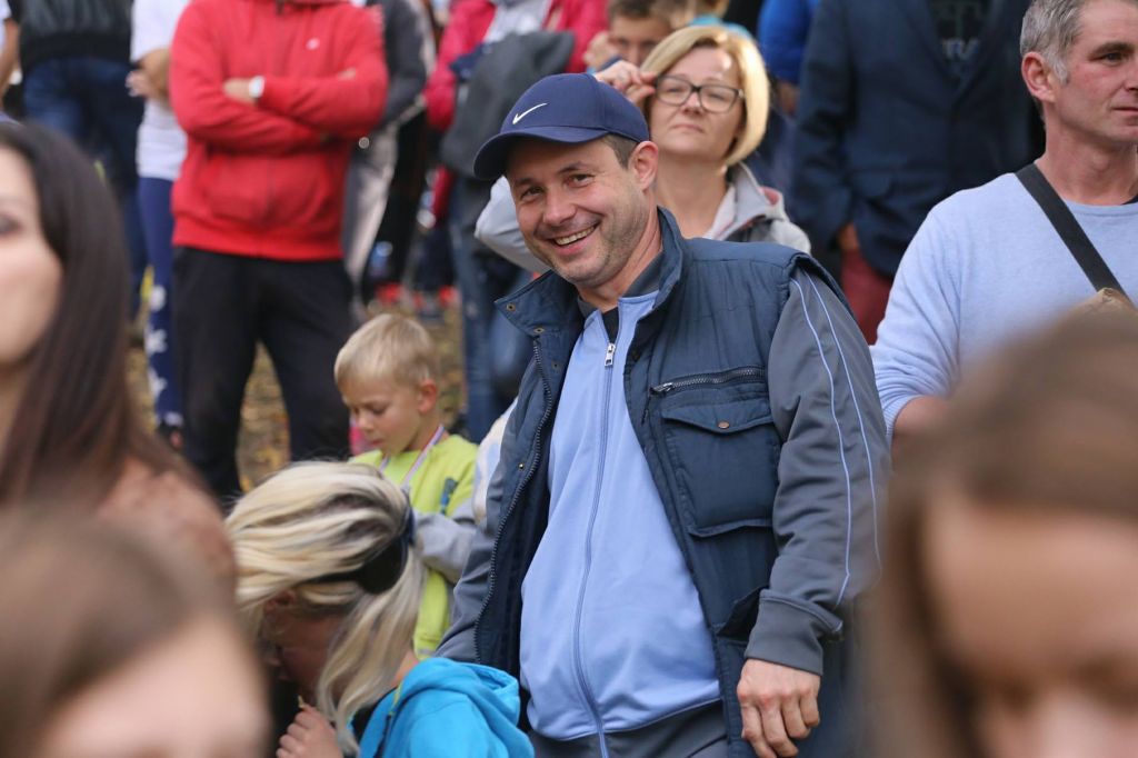 2271203710213284888453696940567