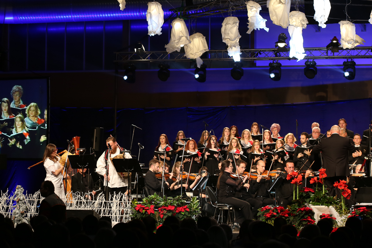 Božićni koncert zbora Josip Vrhovski iz Nedelišća