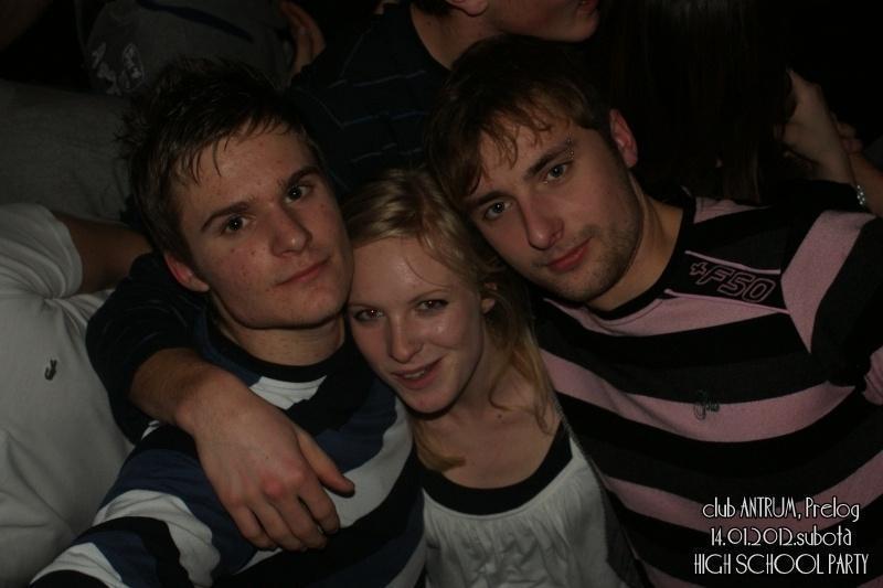 slika0068 Antrum (Subota, 14.1.2012) slika0068 Antrum (Subota, 14.1.2012)