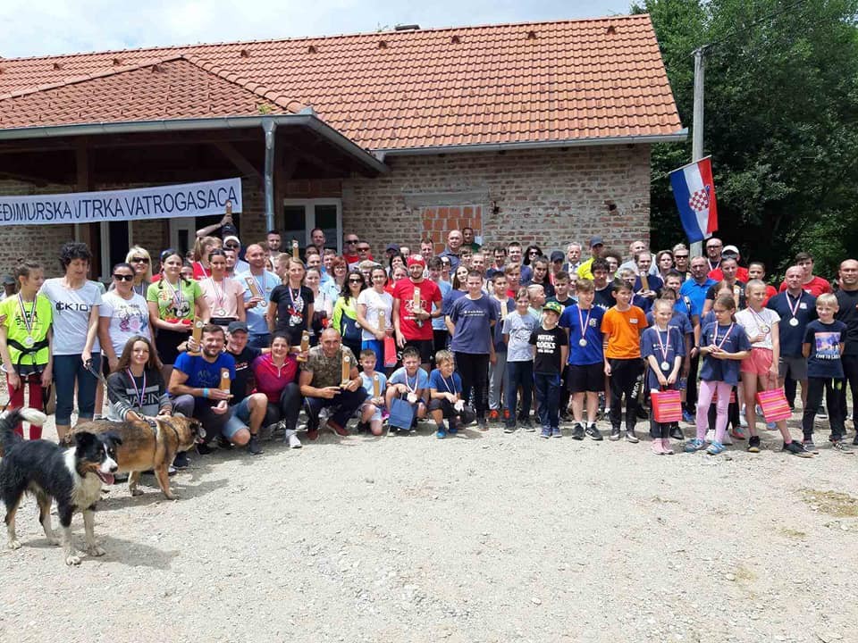 FOTO Međimurska utrka vatrogasca po šesti puta održala se u Merhatovcu