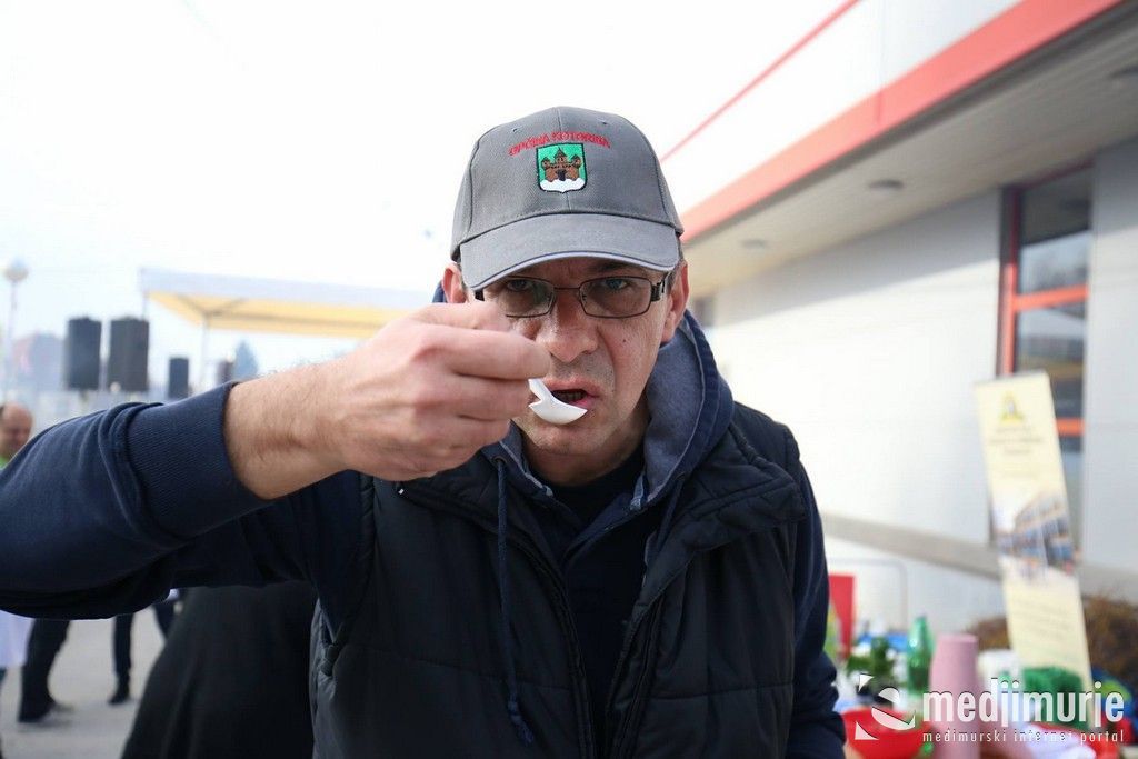 martinjesvetimartinnamuri054857