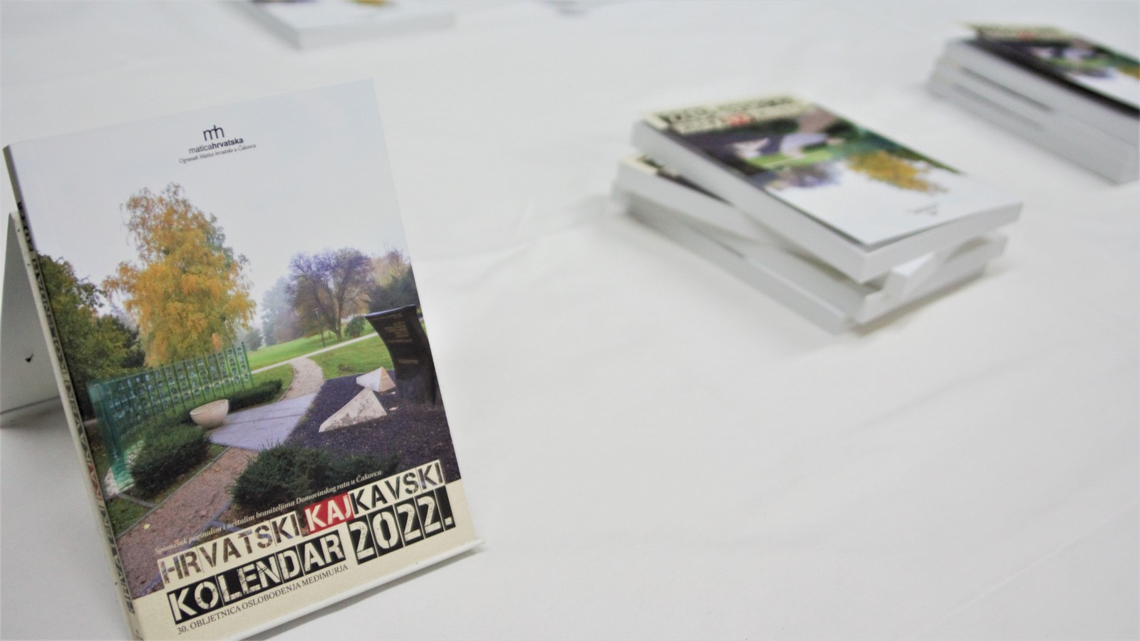 NA ČAK 400 STRANICA Predstavljen Hrvatski kajkavski kolendar 2021.