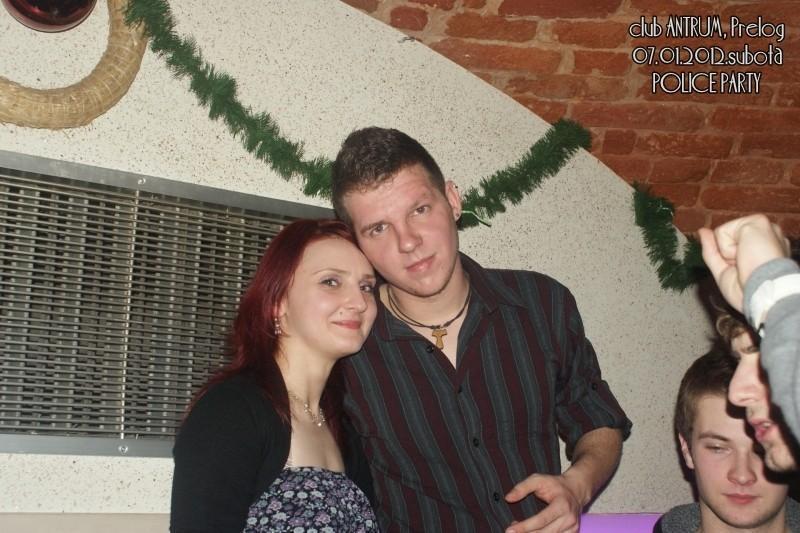 slika0077 Antrum (Subota, 7.1.2012) slika0077 Antrum (Subota, 7.1.2012)