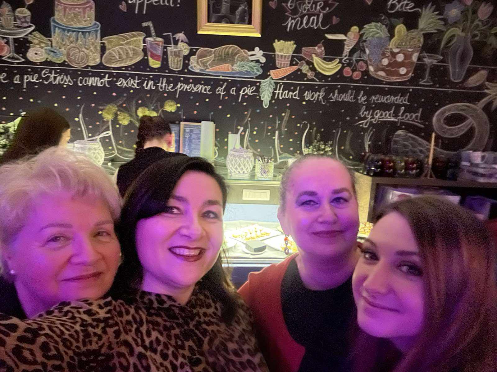 ROĐENDANSKA PROSLAVA Luna Marija Novak proslavila 18. rođendan