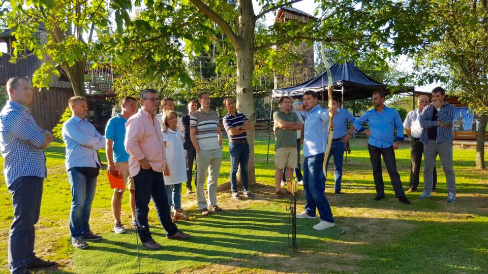 1434426414620624004766341043441