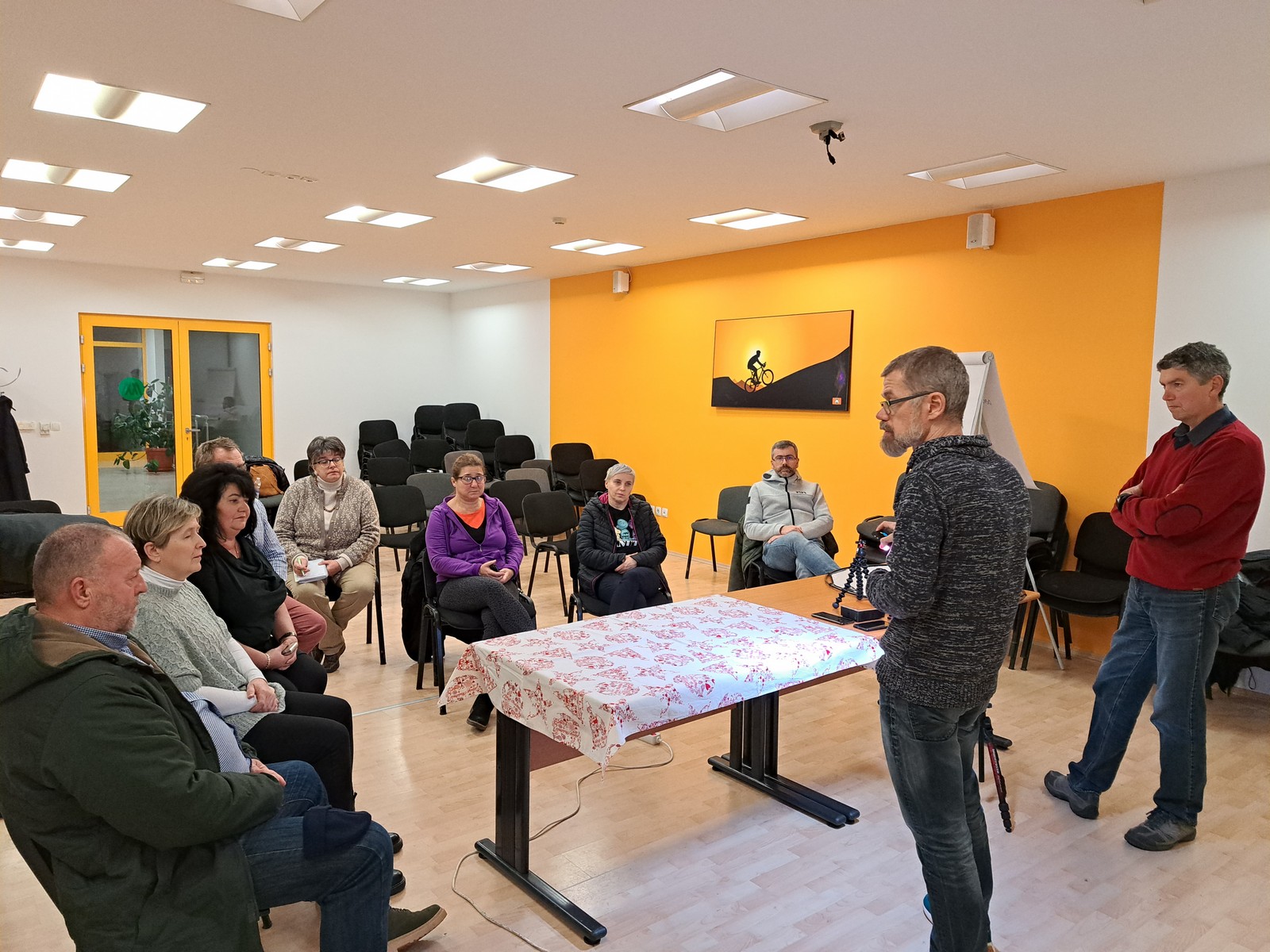 Održan fotografski tečaj LAG-a Međimurski doli i bregi: Fotografiranje hrane i proizvoda za poduzetnike Održan fotografski tečaj LAG-a Međimurski doli i bregi: Fotografiranje hrane i proizvoda za poduzetnike