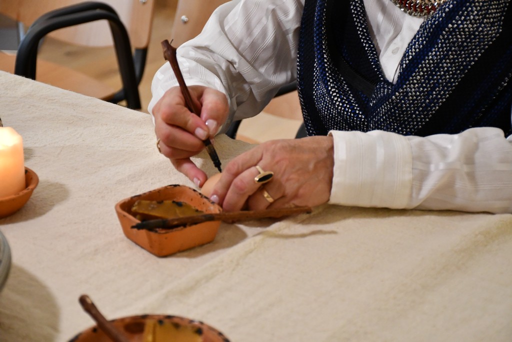 ČRNE PISANICE Predstavljeno umijeće izrade črnih pisanica, novozaštićeno nematerijalno dobro Međimurja ČRNE PISANICE Predstavljeno umijeće izrade črnih pisanica, novozaštićeno nematerijalno dobro Međimurja