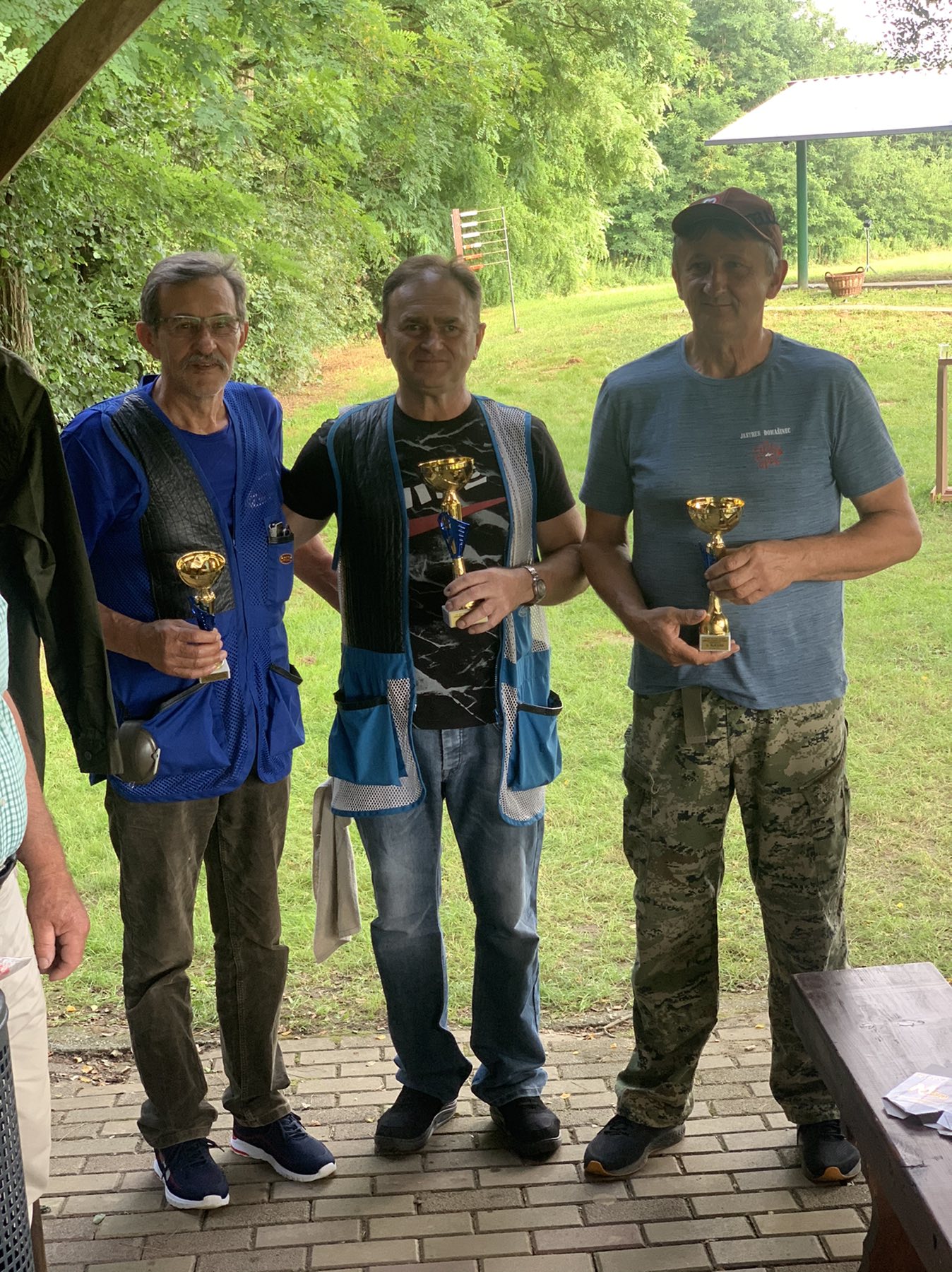 MEĐIiMURSKA LIGA STRIJELACA LD Jastreb Domašinec prvi ekipno, a Mladen Srnec pojedinačno MEĐIiMURSKA LIGA STRIJELACA LD Jastreb Domašinec prvi ekipno, a Mladen Srnec pojedinačno