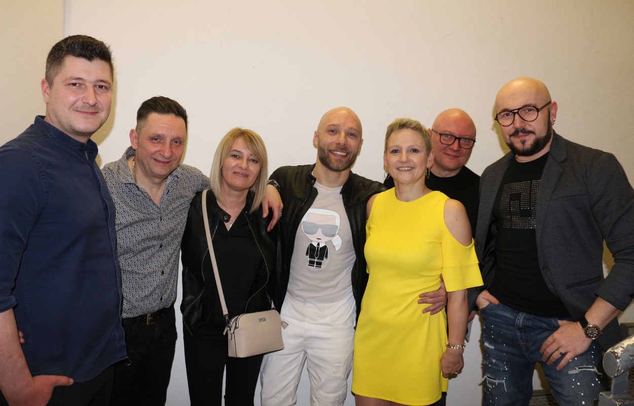 Neda Ukraden i grupa Vigor