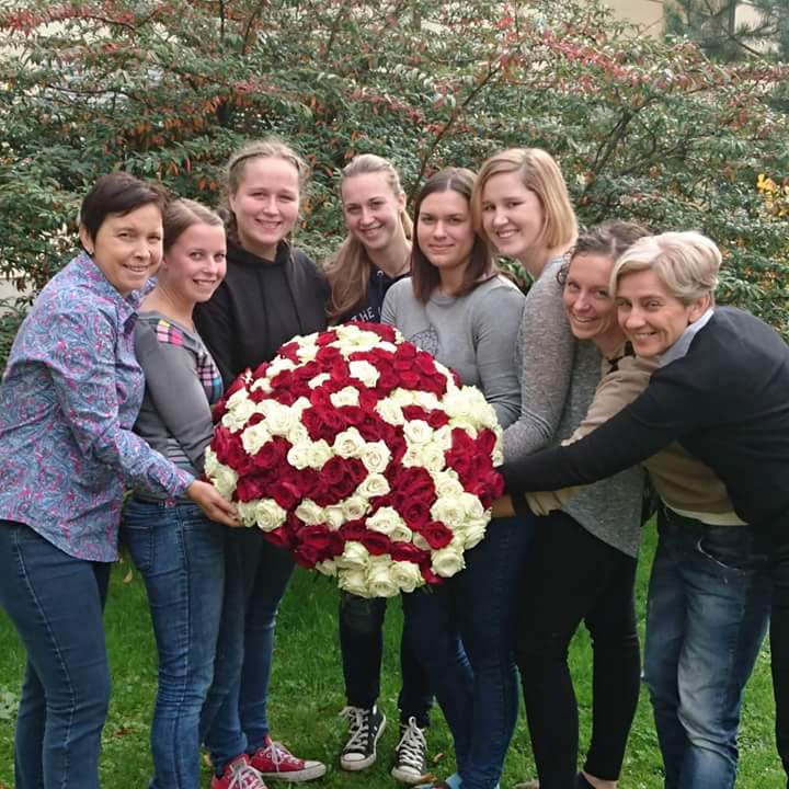 fbimg1476822592085718336