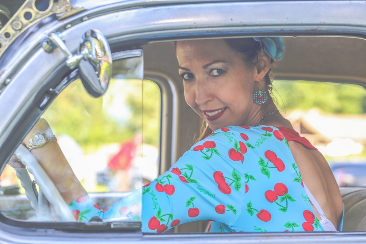 Trash and Burn – pin up djevojke (Subota, 24.6.2018.)