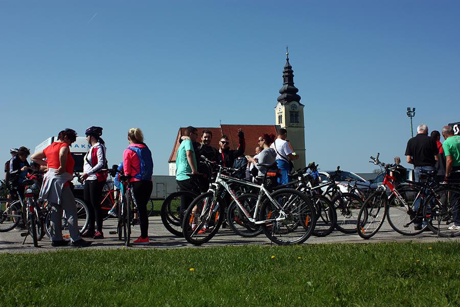 1323633410154131504710102195730