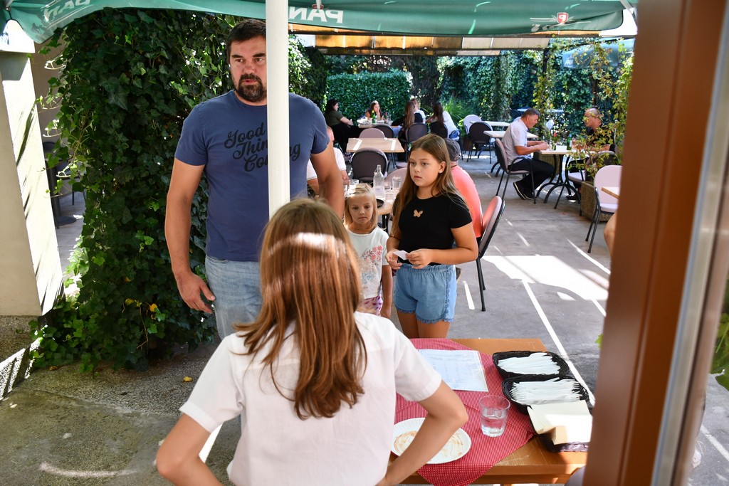 ZAHVALILI IM Ručak za istinske heroje Pušćina