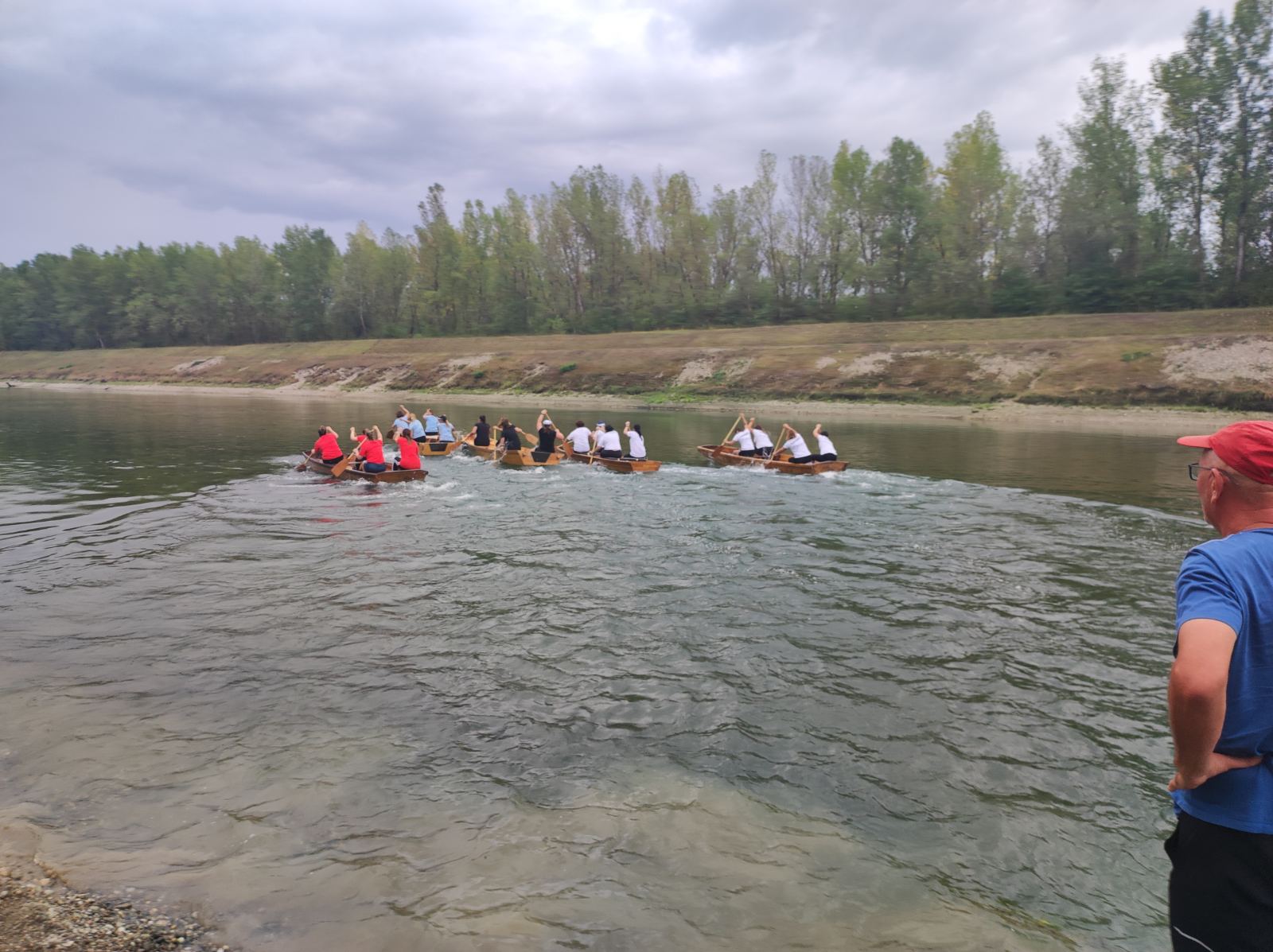 Labudice i Fljojsari pobjednici 13. natjecanja u ekipnom veslanju dravskim čamcima
