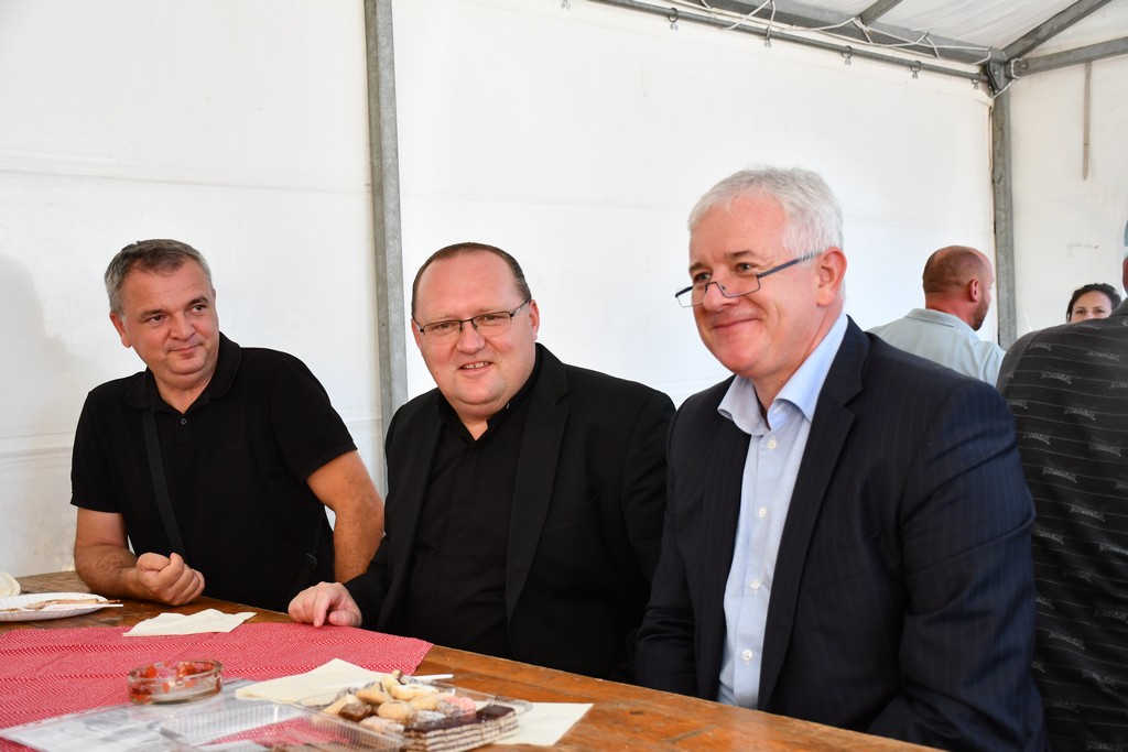 ZAHVALILI IM Ručak za istinske heroje Pušćina