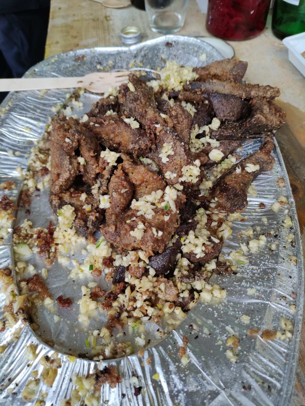 Tradicijsko kolinje okupilo članove kotoripskog Graničara, pripremali razne delicije