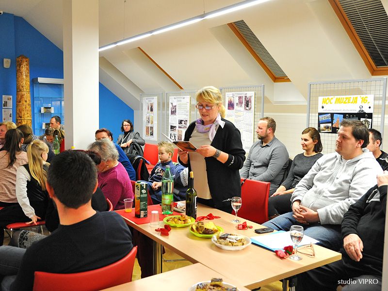 335614377dsc1757295850