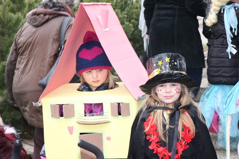 20150214eos40d9309925887