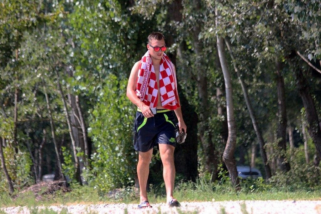 Međimurke i Međimurci spas od ljetnih vrućina potražili uz rijeku Dravu