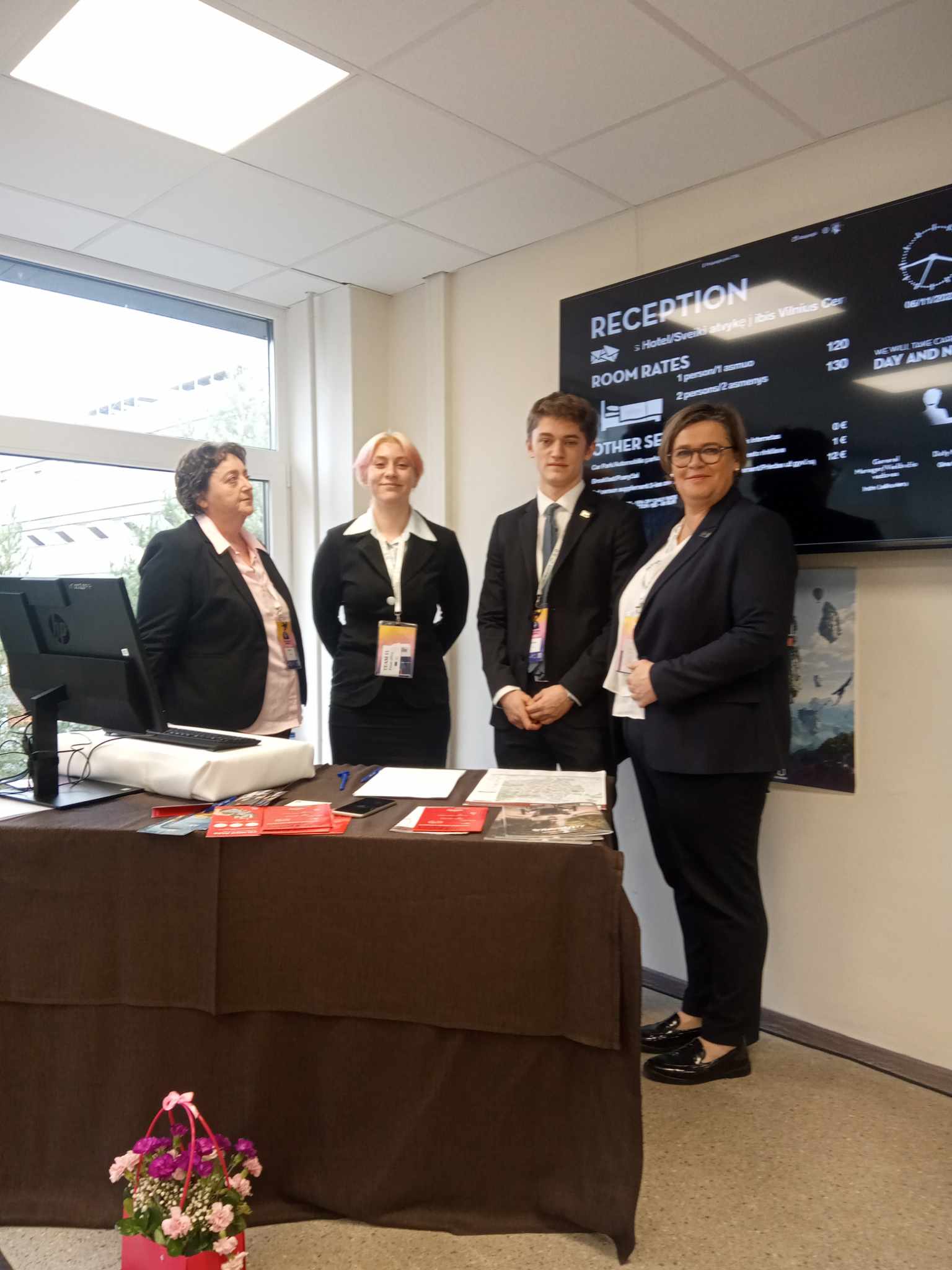 SREDNJA ŠKOLA PRELOG Učenice sudjelovale na Međunarodnom natjecanju u Litvi