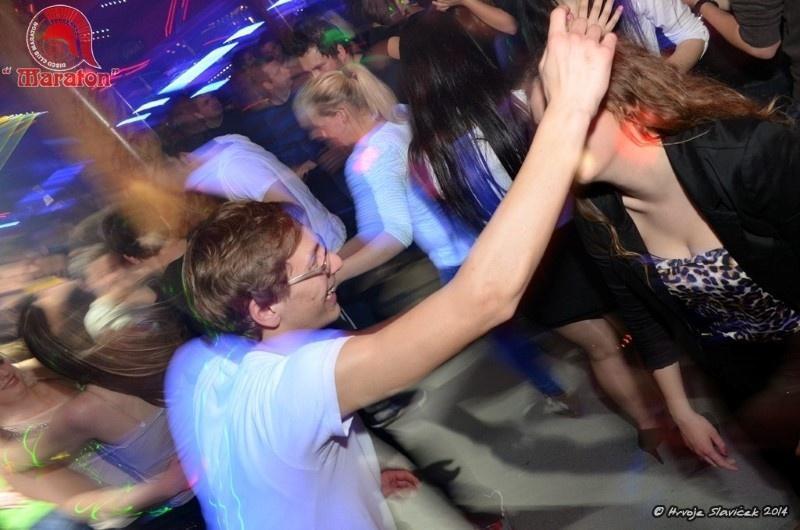 slika0032 Maraton (Petak, 21.3.2014. – Plesnjak Radia 1 uz Showtime band & Leo) slika0032 Maraton (Petak, 21.3.2014. – Plesnjak Radia 1 uz Showtime band & Leo)