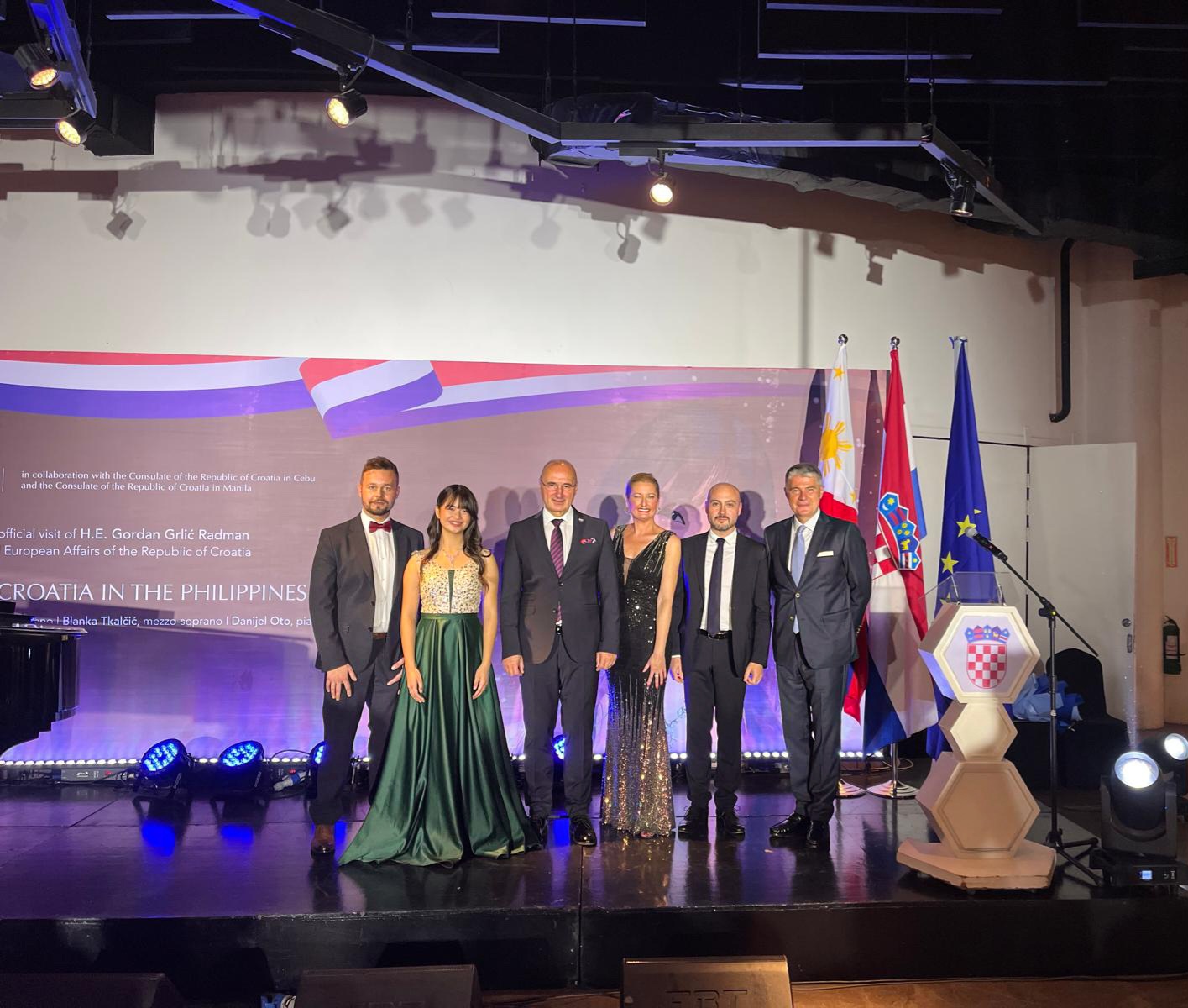 chriztel renea aceveda danijel oto (17)