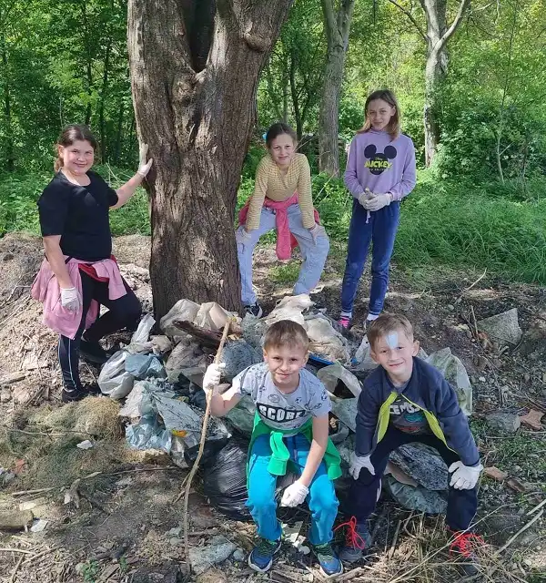 čišćenje okoliša, otok,oporovec (3) čišćenje okoliša, otok,oporovec (3)