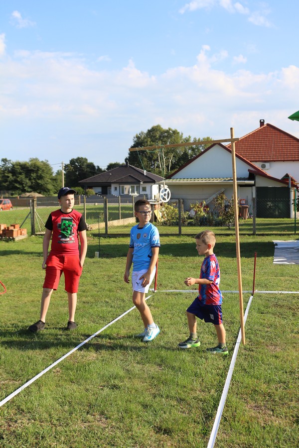 čoski kot (4) čoski kot (4)