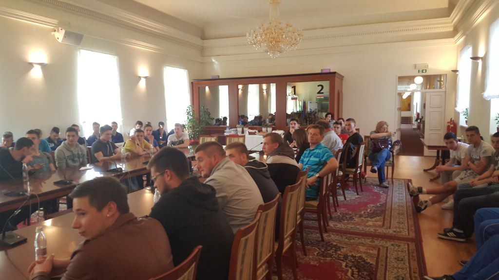 20150424171818898982