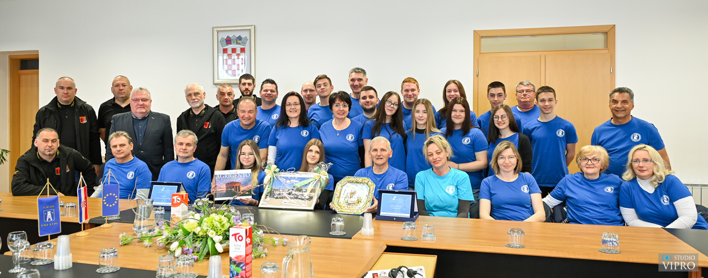 Gradonačelnik Kolarek primio članove Seljačke sloge Prelog i Zrinske garde