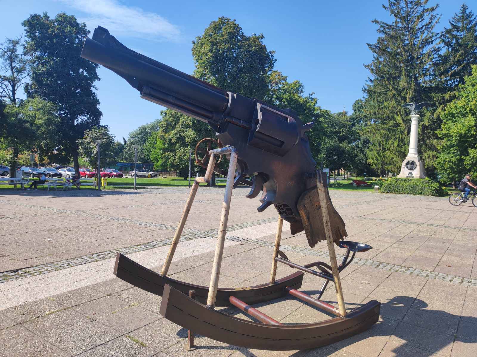 FOTO Ispred CZK Čakovec pojavile se sjajne skulpture u sklopu 8. Zrinskog Art Festivala