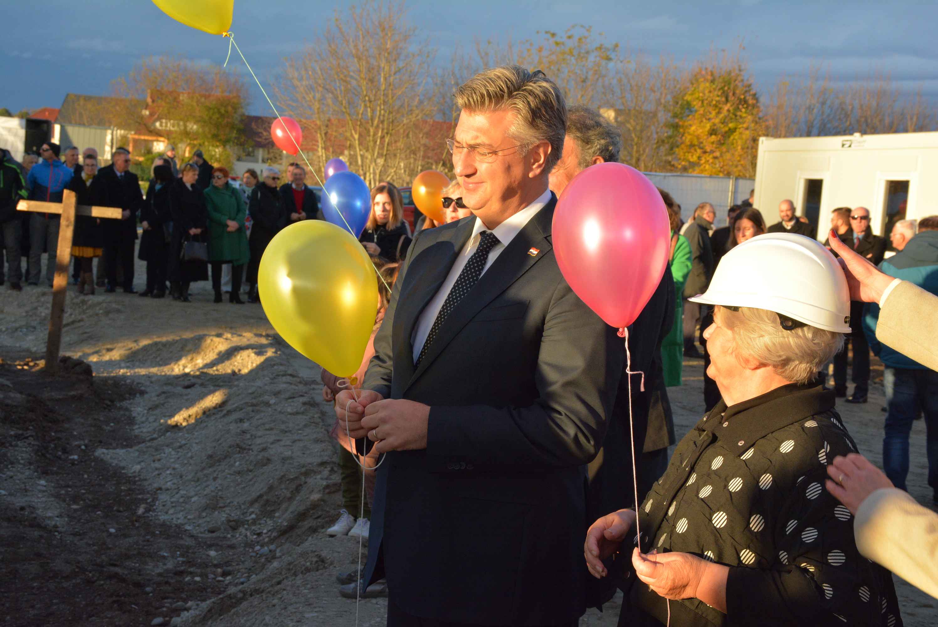 FOTO/VIDEO Važan dan za Međimurje: Postavljen kamen temeljac za novi Regionalni edukacijsko-rehabilitacijski centar u Čakovcu