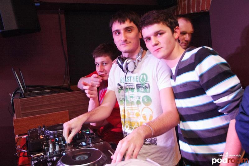 slika0005 Podroom (Subota, 9.3.2013 – Godišnjica Party)