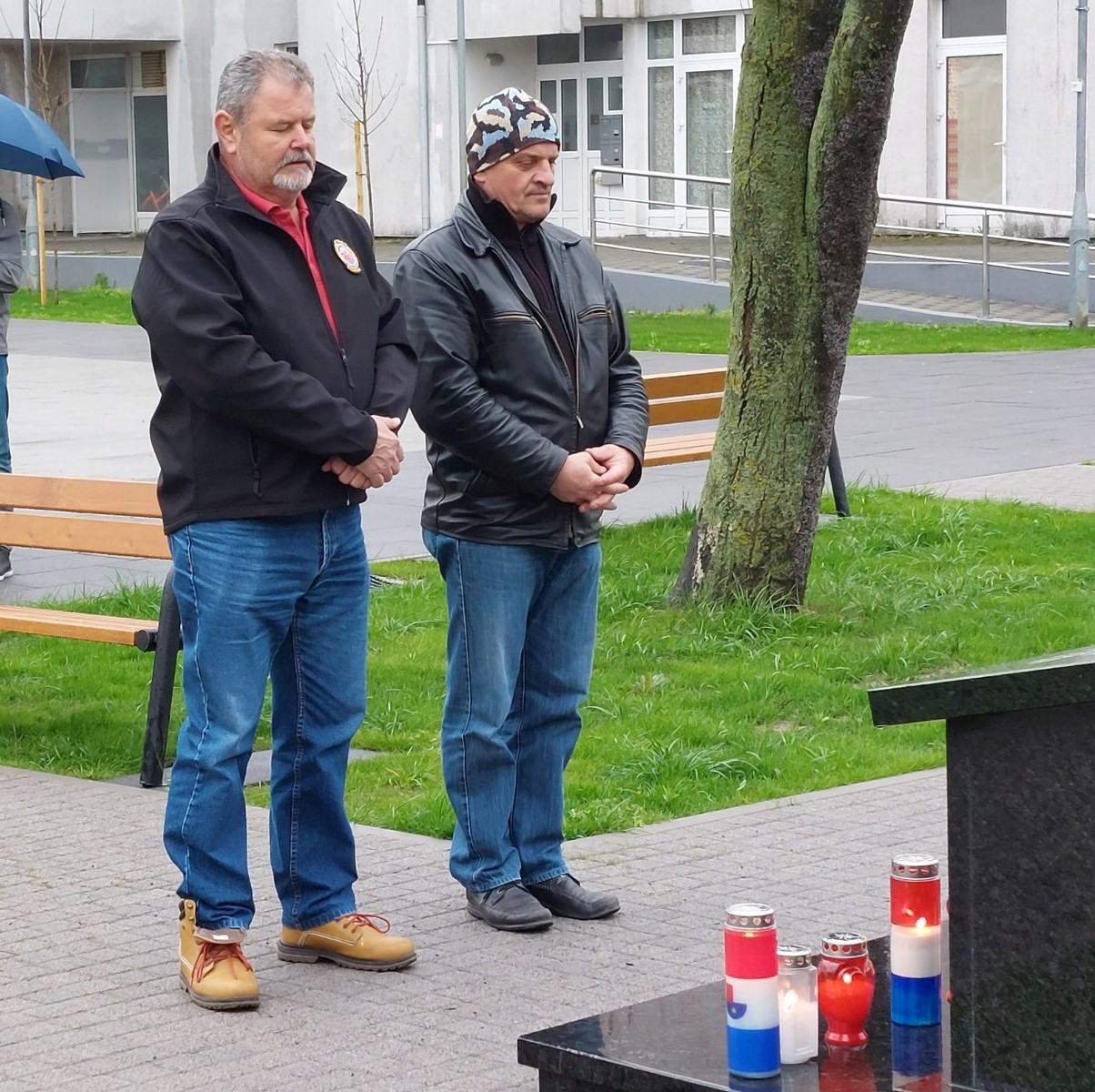 OBILJEŽENA GODIŠNJICA POGIBIJE HEROJA IZ ŠENKOVCA