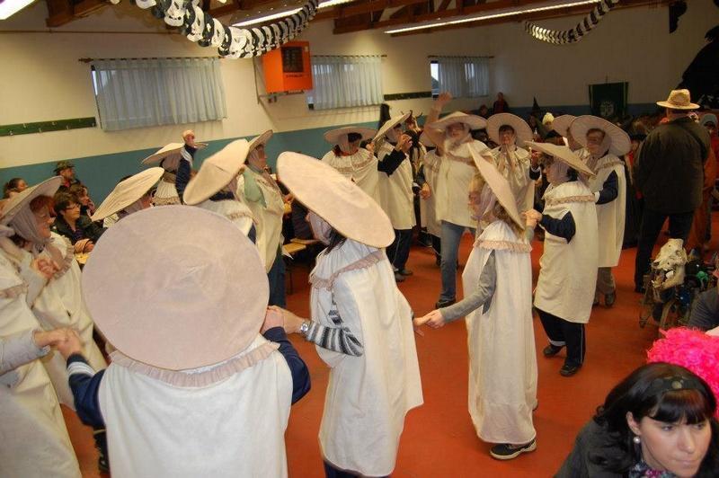 slika0011 Fašnički maskenbal u Zasadbregu (Subota, 2.2.2013.)