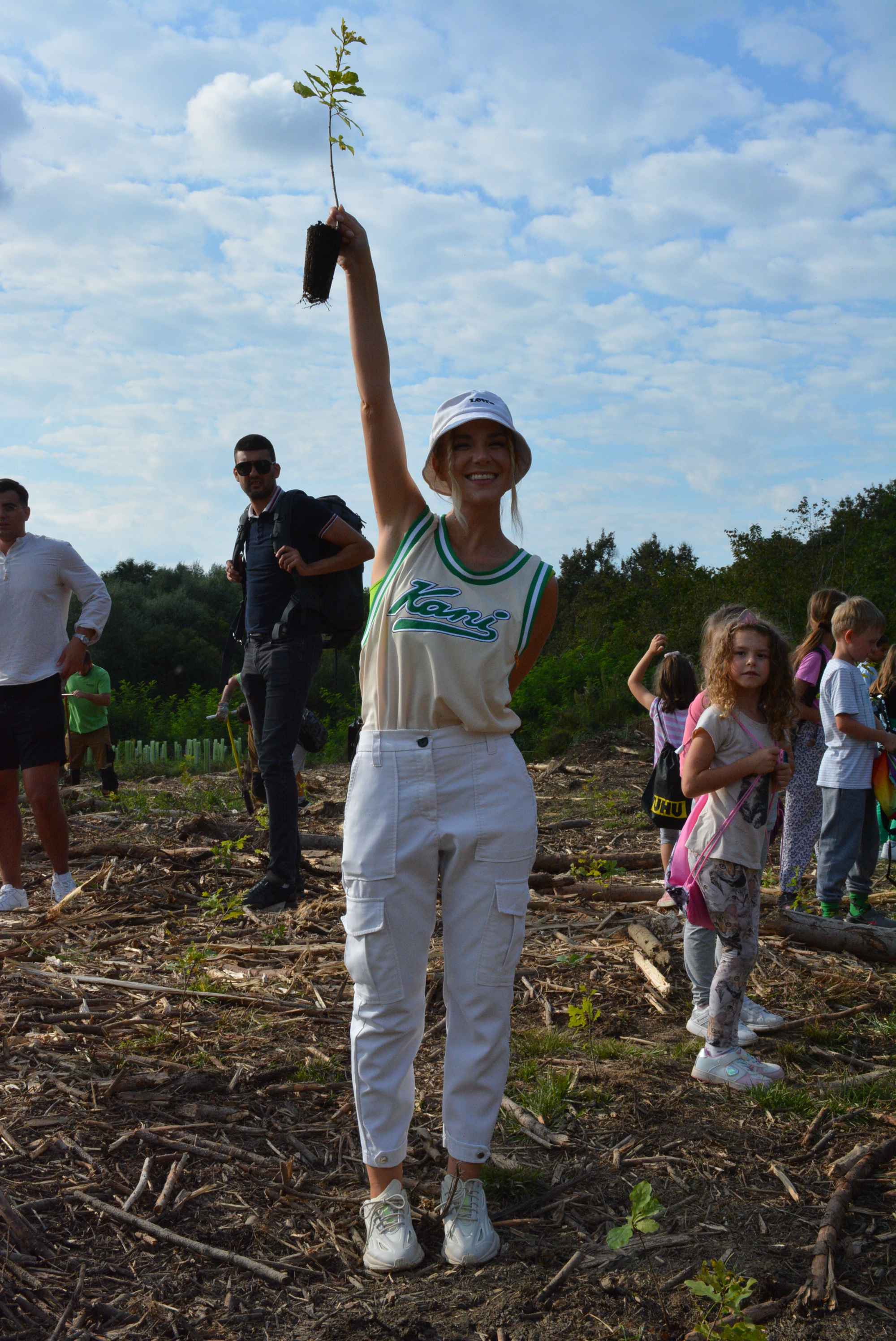 KNEZOVEC Održana velika akcija pošumljavanja u ogranizaciji tvrtke Sobočan