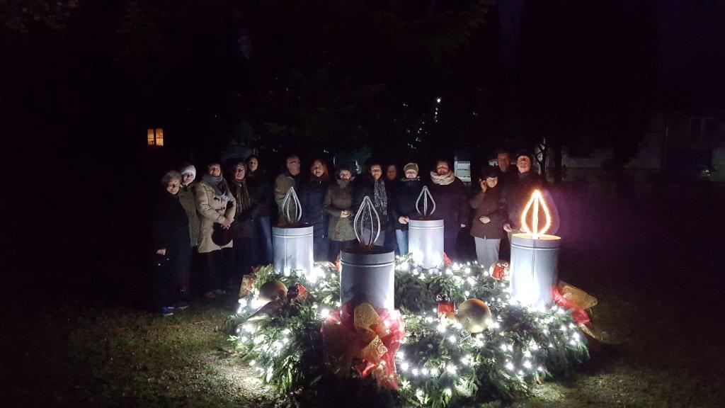 Zapaljena prva adventska svijeća u Svetoj Mariji