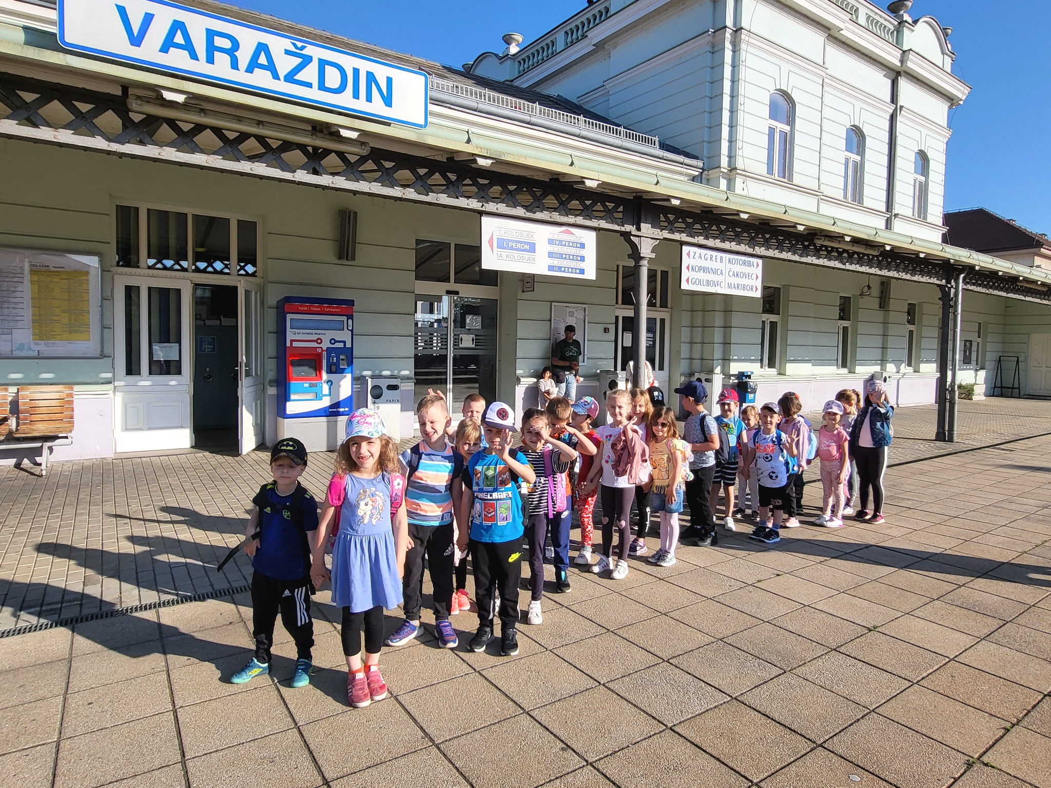 IZLET U VARAŽDIN Mališani iz vrtića Cvrčak posjetili fitness centar