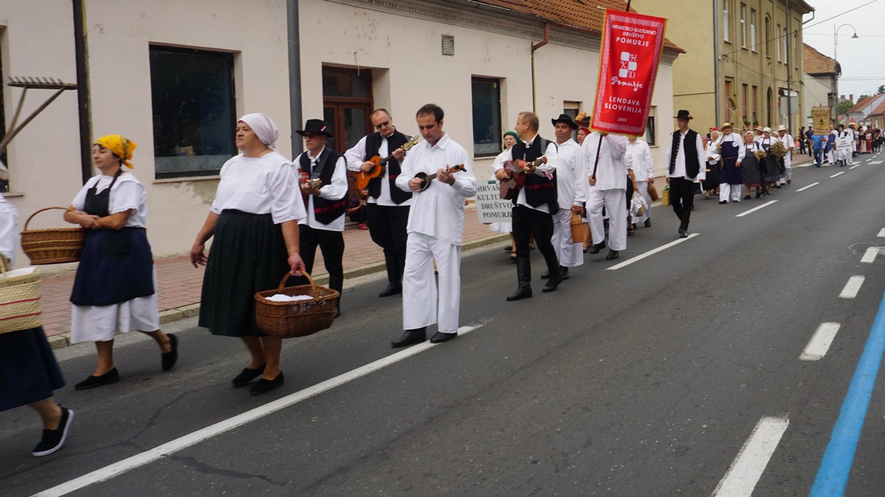 HKD Pomurje na Lendavskoj trgatvi
