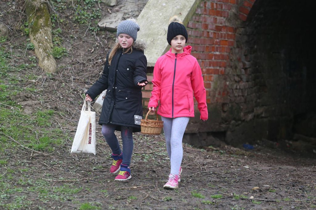 2989427910214694492572918438046