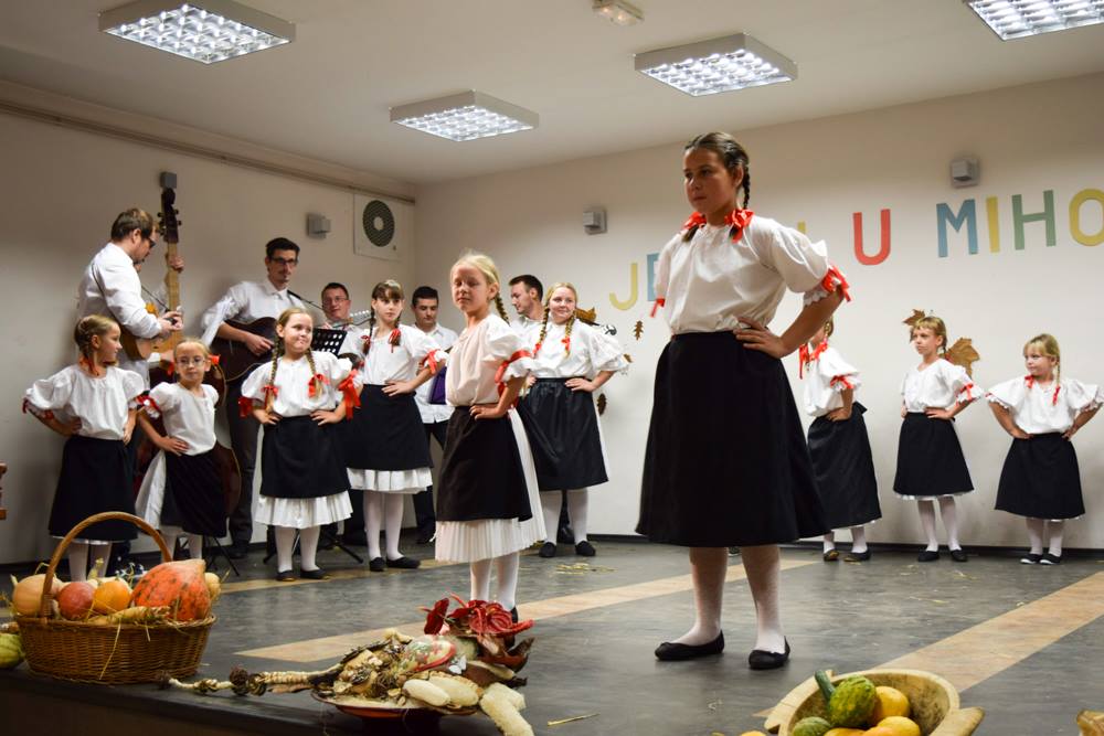 1223278751680854850107722170755