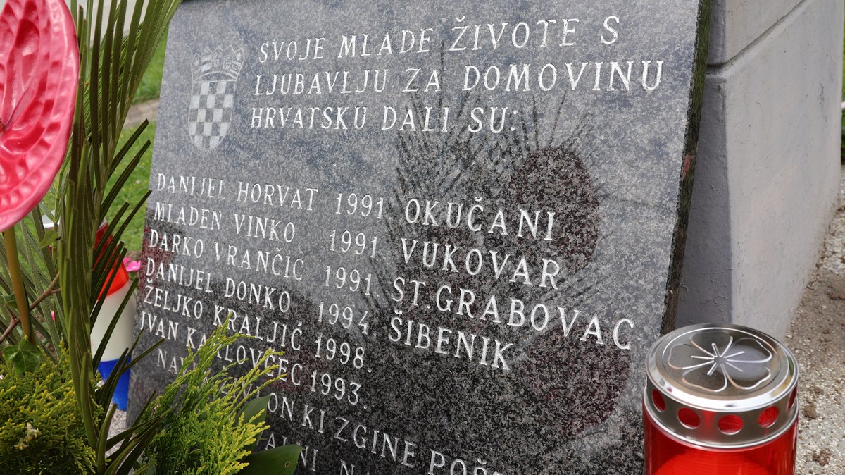 SVETI MARTIN NA MURI Održano sportsko natjecanje dragovoljaca i veterana te susreti djece i unuka hrvatskih branitelja