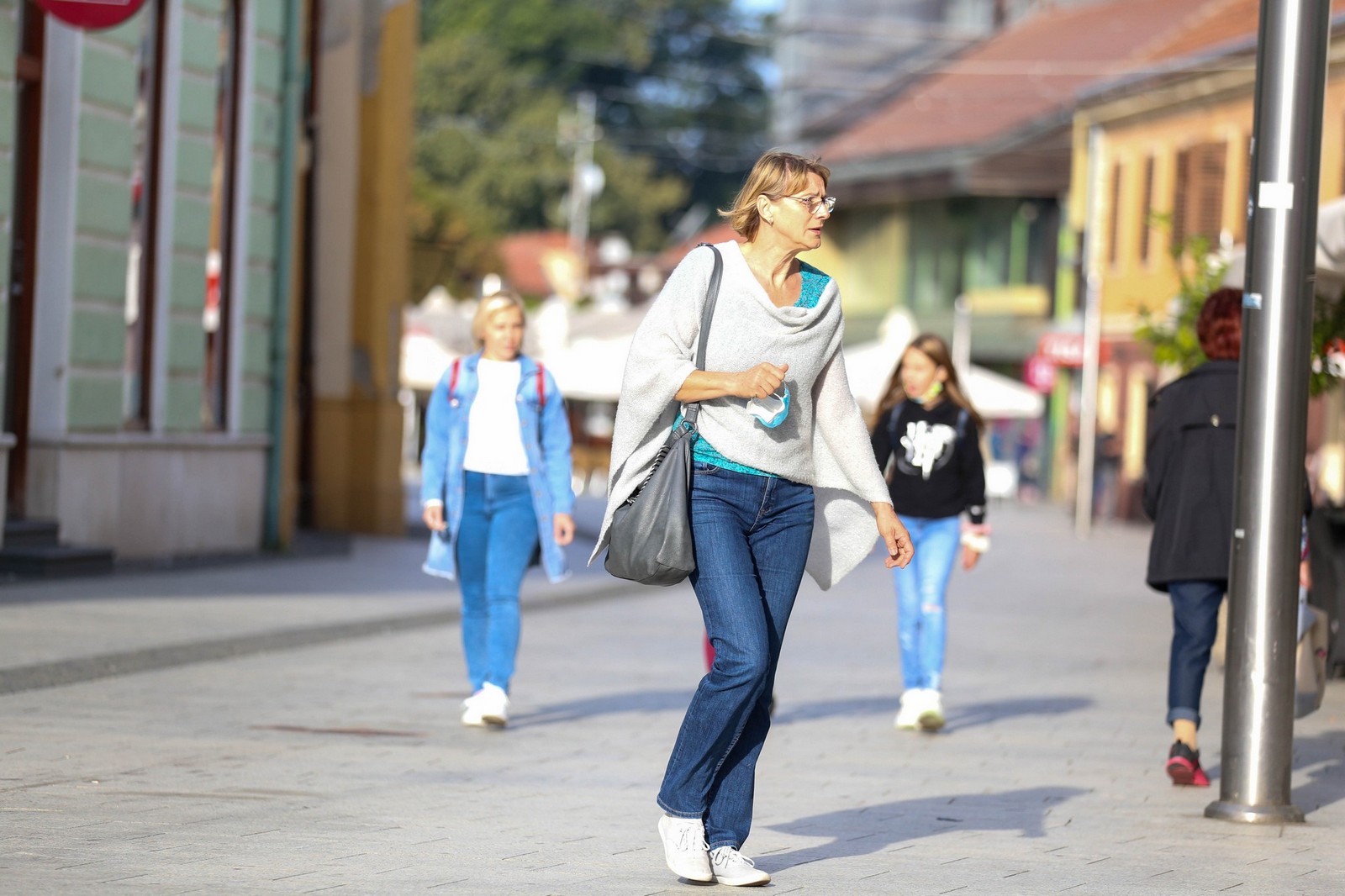 KLIKOM PO ČAKOVCU Subotnje jutro izmamilo građane u centar grada