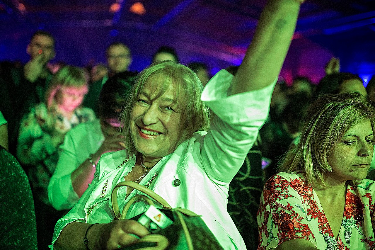 Haris Džinović raspjevao brojnu publiku na Mesapu u Nedelišću