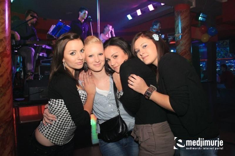 slika0014 Maraton (Subota, 8.10.2011) slika0014 Maraton (Subota, 8.10.2011)