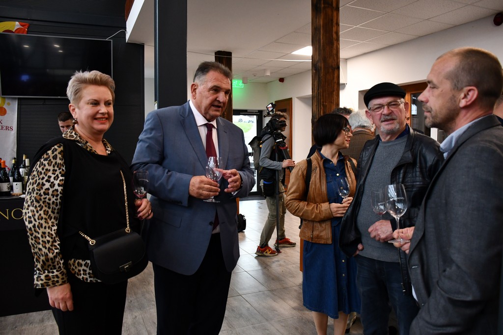 Urbanovo, otvorenje Urbanovo, otvorenje