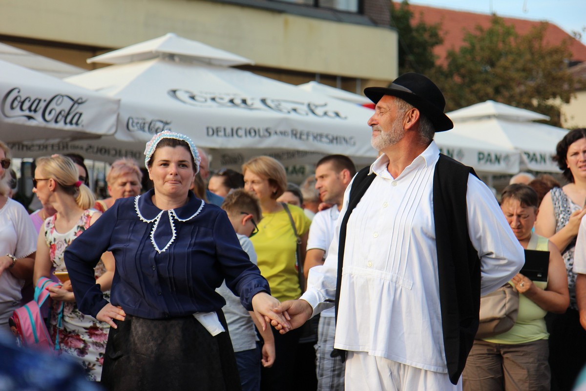 Tri međimurska KUD-a predstavila međimursku tradiciju na Porcijunkulovom