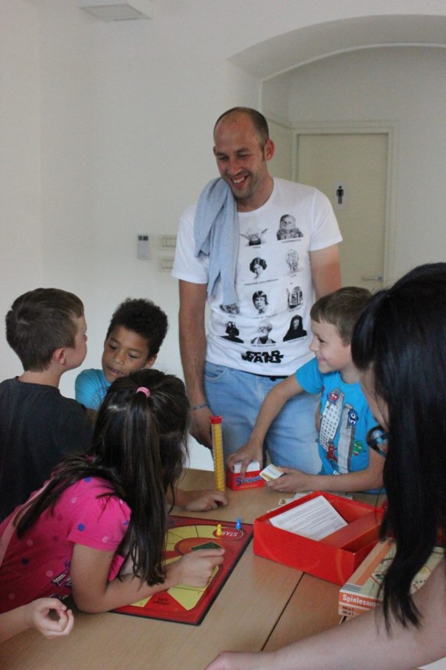 1333089813724185661072804562701