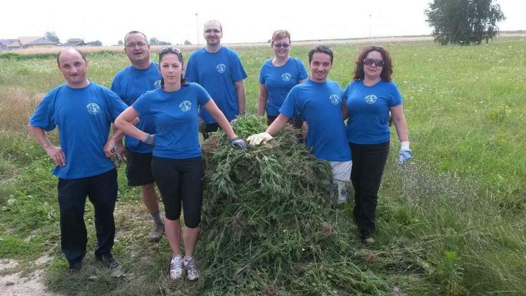 1051442410203575643449810756587