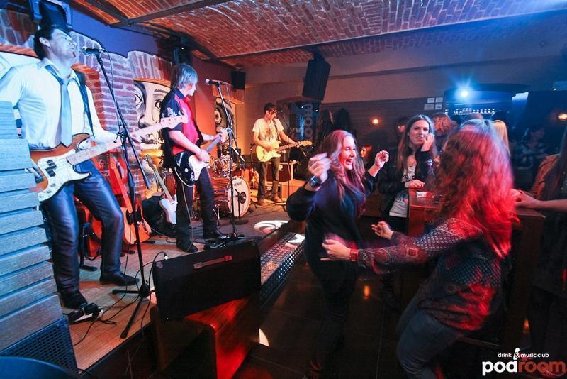 slika0015 Podroom (Petak, 23.11. – Route 66 – Rolling Stone Tribute Band)